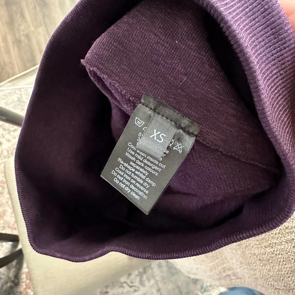 Alphalete Amplify Leggings XS Black Cherry - Picture 5 of 6